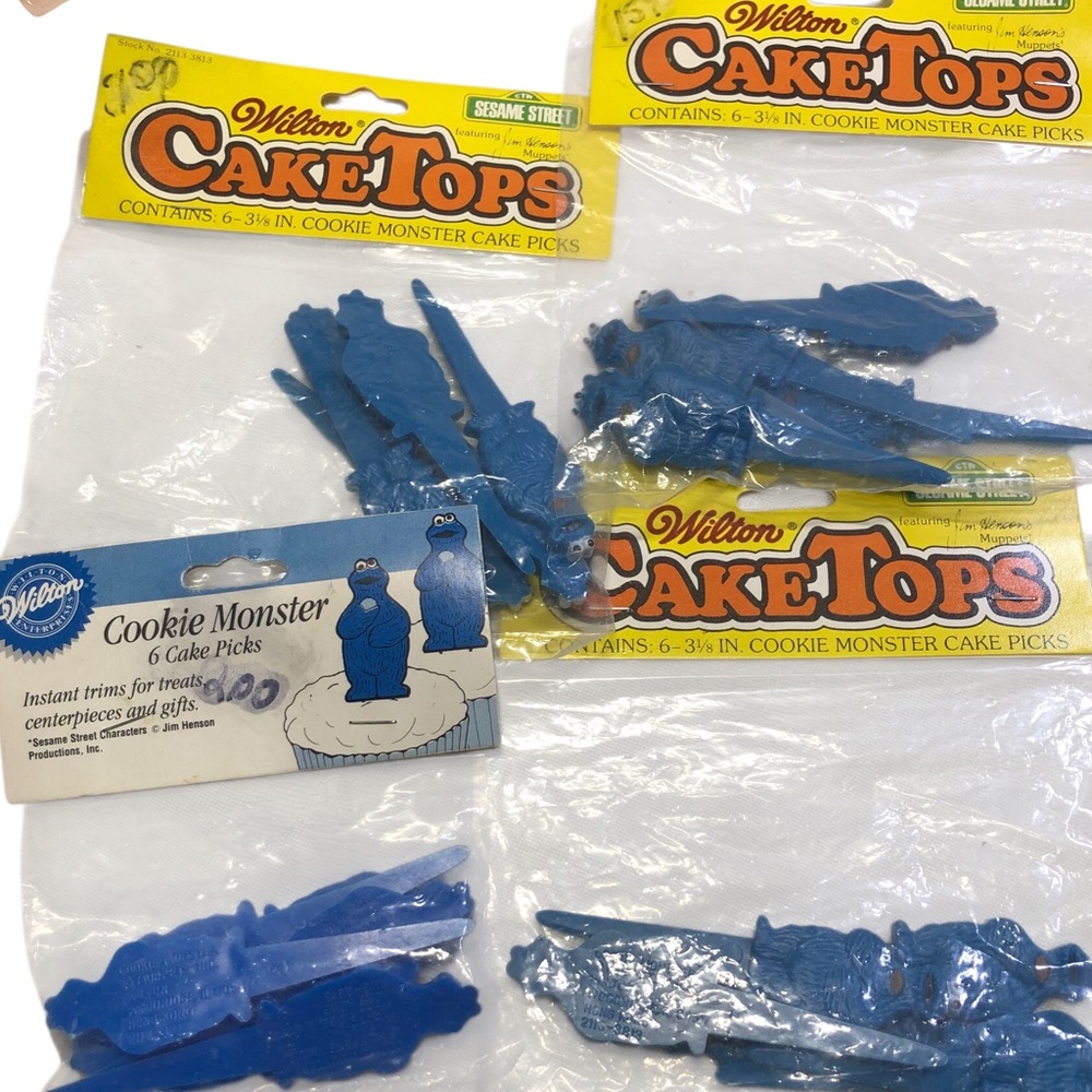 4 Packages of Wilton Vintage Cookie Monster Cake Toppers Picks 24 total